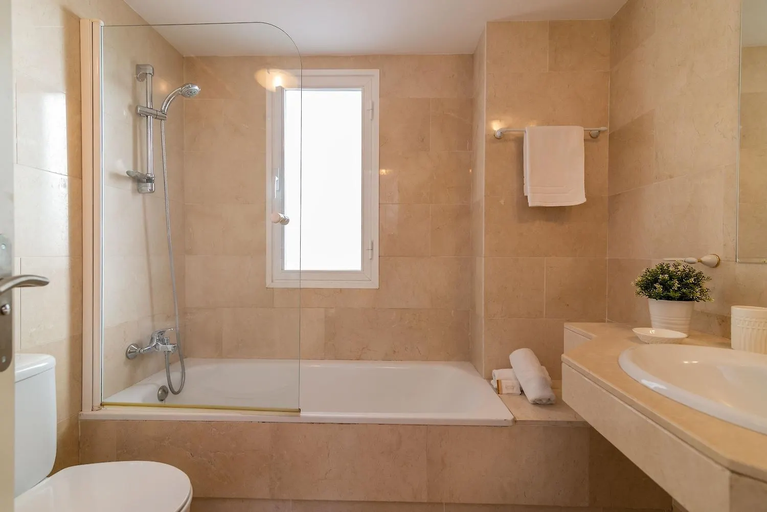 Excellent Banus With Pool And Parking Rdr473 Apartment Marbella
